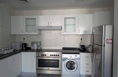 Jumeirah Lake Towers Apartment | Stunning 2 Bed Room Apartment with Full Marina View. Great Location Near Metro