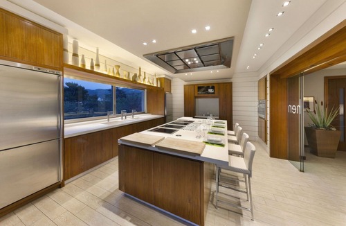 Priora Villa | Stunning private villa with sauna, hot tub, WIFI, A/C, private pool, TV, patio, close to Sorrento