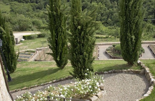 Gaiole in Chianti Villa | Stunning villa for 16 people with A/C, private pool, WIFI, TV, patio and panoramic view