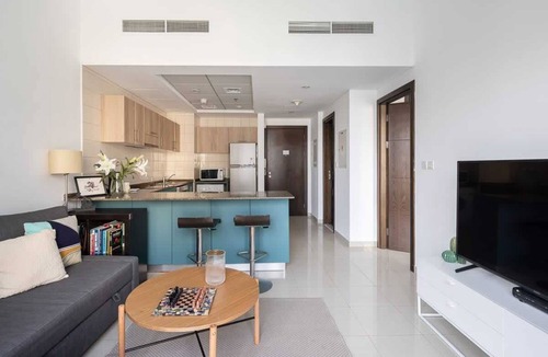 Dubai Marina Apartment | Stylish 1BR Apt w/Amazing Marina Views!
