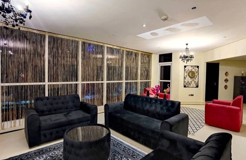Umm Suqeim 3 Apartment | Stylish and spacious 3BR apartment - best for you