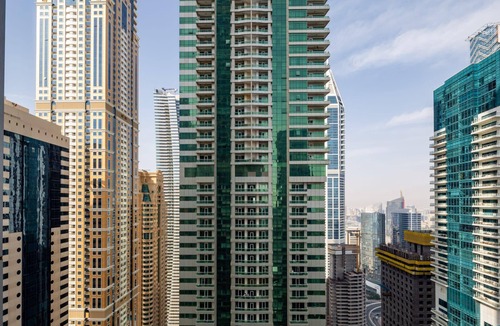 Dubai Marina Apartment | Stylish & Spacious 2BR In Dubai Marina