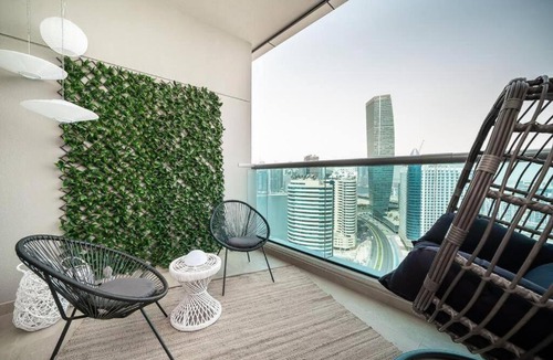 Business Bay Apartment | Stylish Studio with Pool and Gym