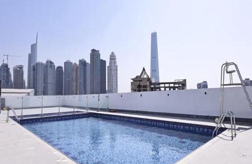 Jebel Ali House | Sunday Sheikh Zayed Road Concord Tower 2 BR by Belvilla