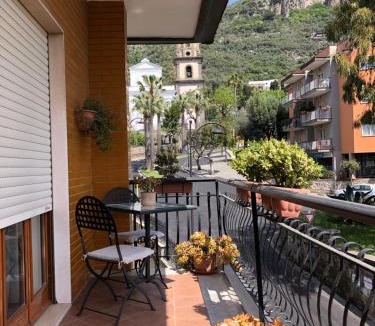 Meta House | Sunny Holidays Casa Vacanze