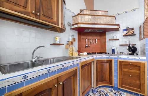 Sorrento City Centre Apartment | Tasso Square apartment
