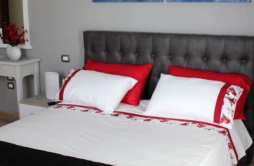 Sant'Egidio del Monte Albino Bed & Breakfast | Terra e Cielo