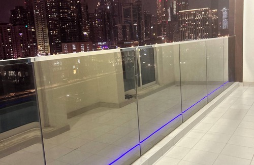 Al Satwa Apartment | Terrace stunning Burj view , 2 bedroom apartment 5 mins to dubai mall