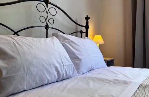Ponte Buriano House | THE MONNA LISA RESORT