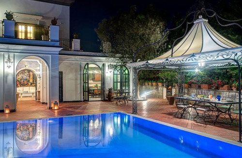 Colli di Fontanelle Villa | The Palace - Villa Escondida