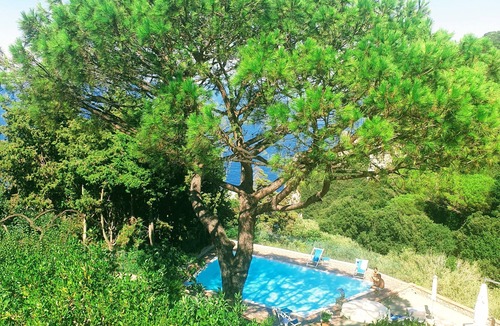 Tiberio Villa | The Rock on the sea