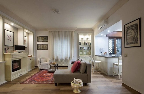 Quartieri Spagnoli Apartment | The Sant'Anna place