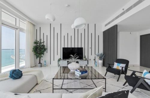 Dubai Marina Apartment | The Smart Concierge - Sunrise Bay