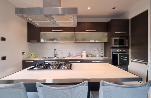 San Mariano Apartment | THE STAR HOUSE