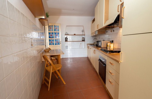 Old Town Apartment | The window on Perugia