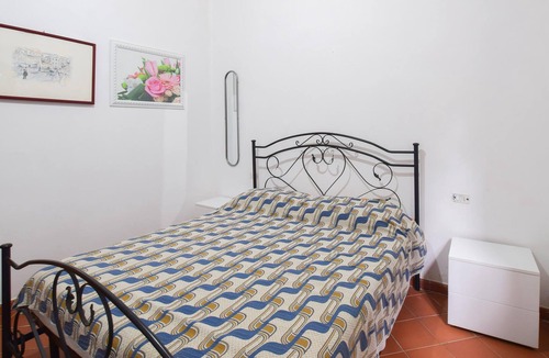 Drapia Apartment | This spacious and well distributed vacation apartment offers you and your family a view of the Tyrrh