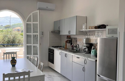 Piazza-Tralia-Pendolo Apartment | Three-bedroom Apartment with Pool, Playground and breathtaking view