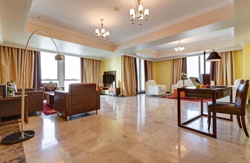 Dubai Apartment | Three Bedroom Near Dubai Land Community Hub Park