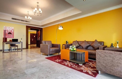 Dubai Apartment | Three Bedroom Near Dubai Land Community Hub Park