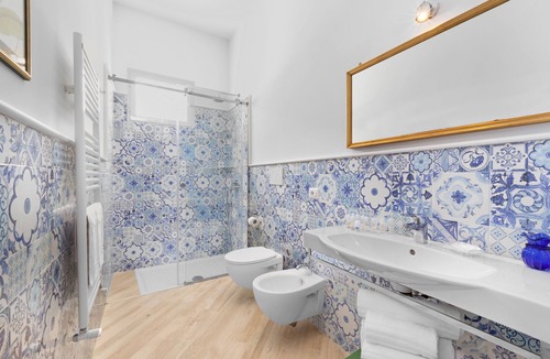 Schiazzano House | Torre Elisabetta