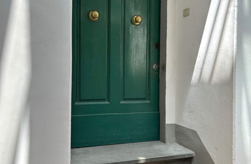 Sant' Ambrogio Apartment | Torre Martellini