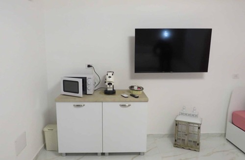 Secondigliano Apartment | Tortora House - One Bedroom Apartment, Sleeps 4