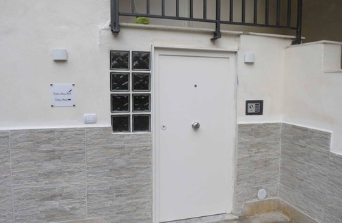 Secondigliano Apartment | Tortora House - One Bedroom Apartment, Sleeps 4