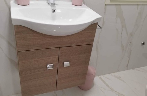 Secondigliano Apartment | Tortora House Pink - One Bedroom Apartment, Sleeps 4