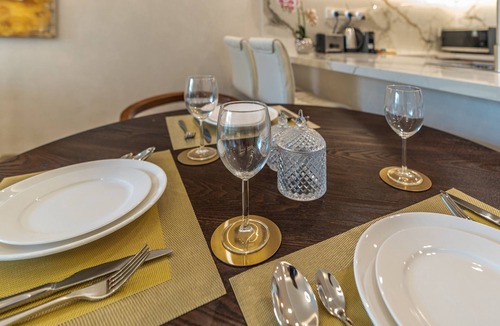The Greens Apartment | Tranquil 1 Bedroom at Al Thayyal 2, The Greens
