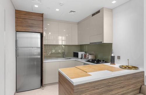 Jumeirah Lake Towers Apartment | Trendy Apt w/Dazzling Vws & Top-Class Facilities