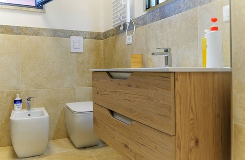 Villammare Apartment | Trilocale con terrazzo panoramico a 150 metri dal mare
