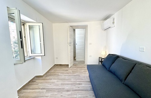 San Giorgio a Cremano Apartment | Troisi House Luxury near Naples