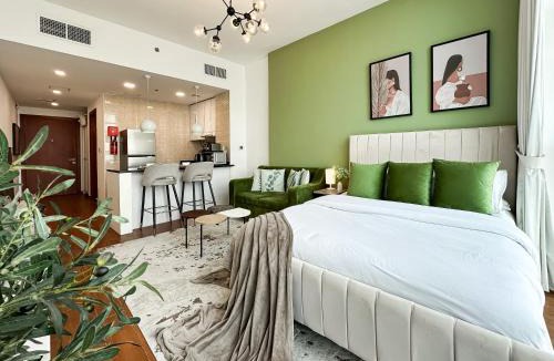 Jumeirah Village Triangle Apartment | Trophy - Urban Oasis Suite