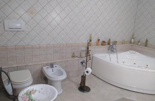 Santa Maria la Carita Bed & Breakfast | Turisti a Casa mia