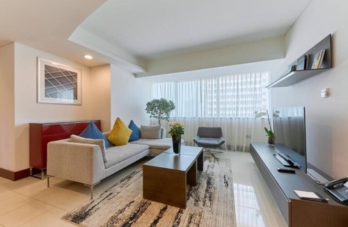 Trade Center House | Two Bedroom Residence Near Dubai Sports World