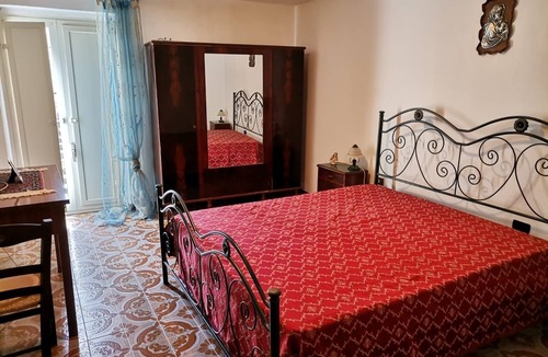 Zaccanopoli House | TWO STEPS FROM THE PEARL, HOUSE VANZA
