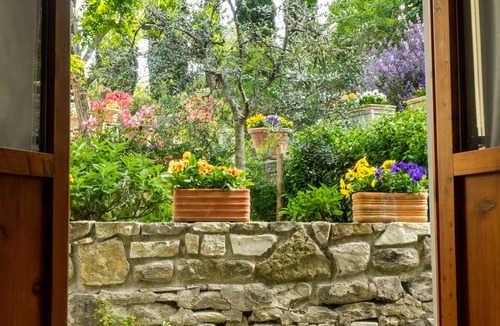 Twist House | Typical Tuscan Country House