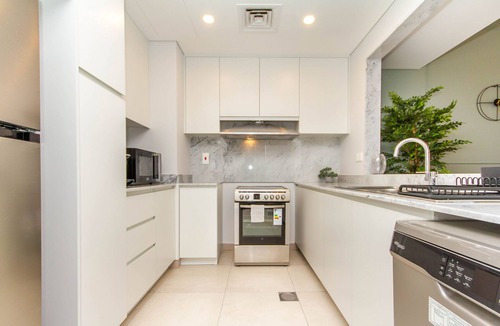 Umm Suqeim 3 Apartment | Ultimate Stay/3 Beds/Next to Burj Al Arab/Designer Luxury/MJL
