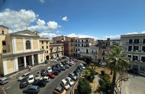 Torre Annunziata Apartment | Una Terrazza In Piazza