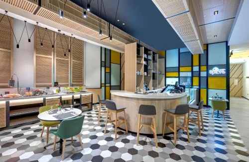 Sheikh Zayed Road Hotel | URBAN Al Khoory Hotel