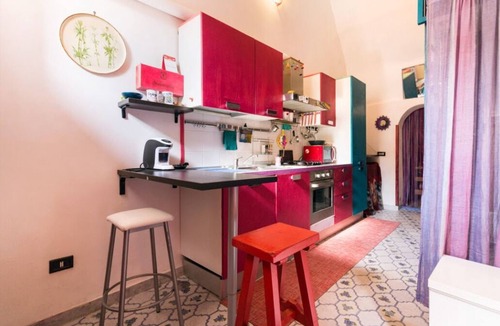 Vomero House | V & V (apartment Valentina and Viviana)