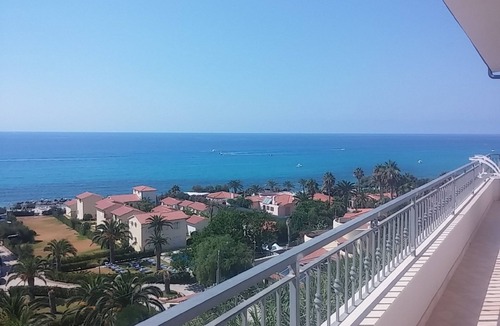Torre Ruffa Apartment | Vacation apartments 200 meters from the sea and with private access to the beach