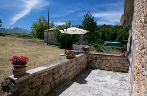 Roccamorice House | Val Giardino Vintage Cottage