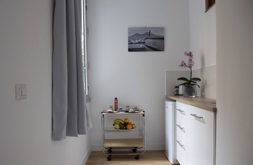 Santa Lucia Apartment | Vesuvio Blu Apartment in the center of Naples