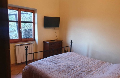 Licenza Villa | Via Fonte Bandusia 4