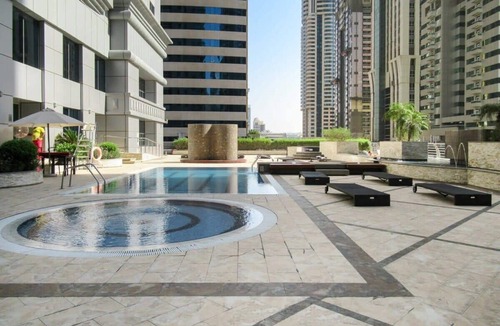 Dubai Marina Apartment | Vibrant 1BR with Amazing Views From 77th Floor!