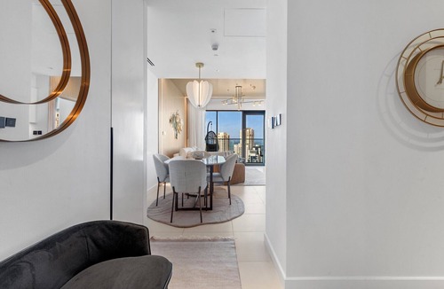 Jumeirah Lake Towers Apartment | Vida 3602