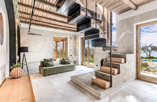 Schiazzano Villa | Villa ∙ 9 bedrooms ∙ 18 guests