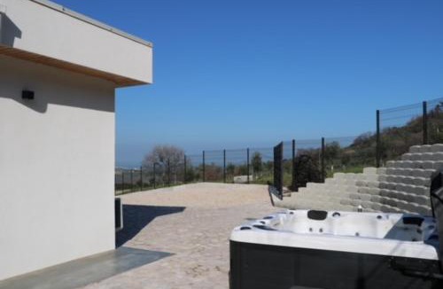 Petacciato Villa | Villa Al Fianco