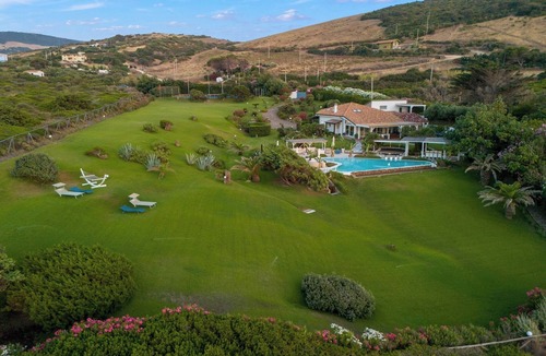 Castelsardo Villa | Villa Ambra 10, Emma Villas